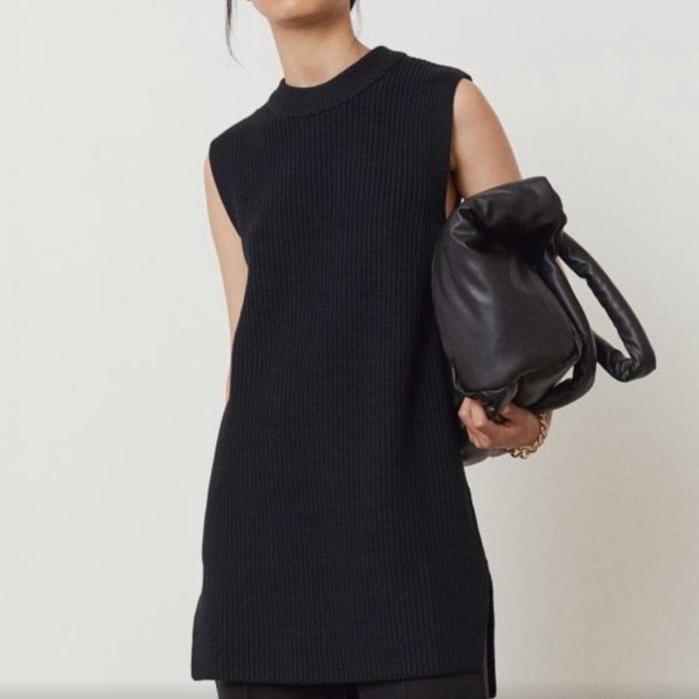 H&M Knit Sweater Vest Dress in black